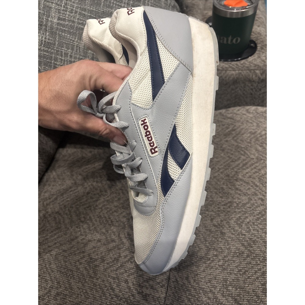 Size 13 - Reebok Rewind Run Chalk Vector Navy - Picture 3 of 6